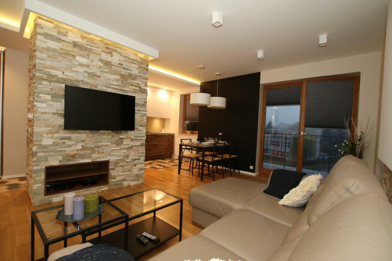 Apartament "Park Lotnikow" Kraków Exteriör bild