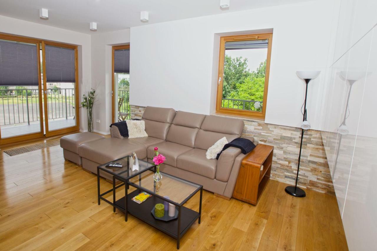 Apartament "Park Lotnikow" Kraków Exteriör bild