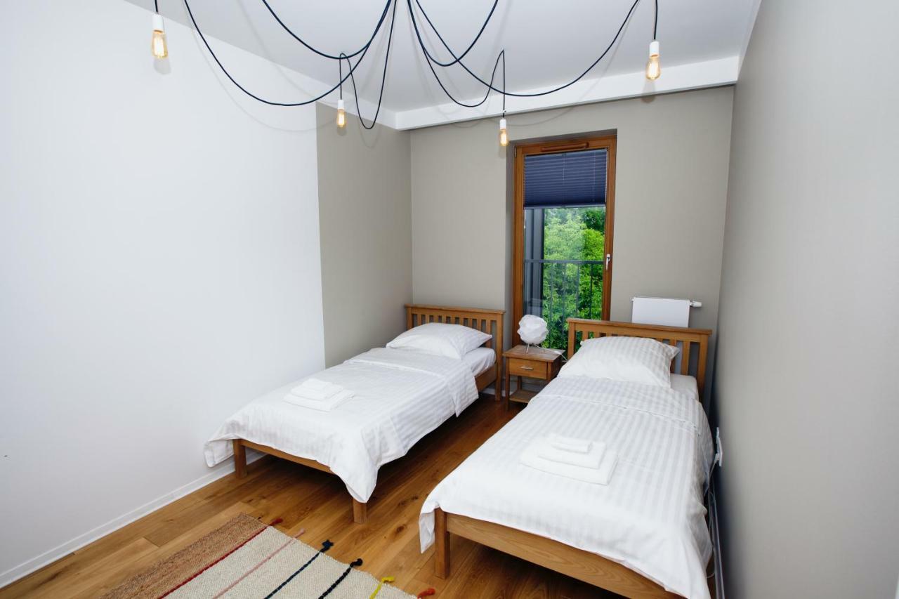 Apartament "Park Lotnikow" Kraków Exteriör bild