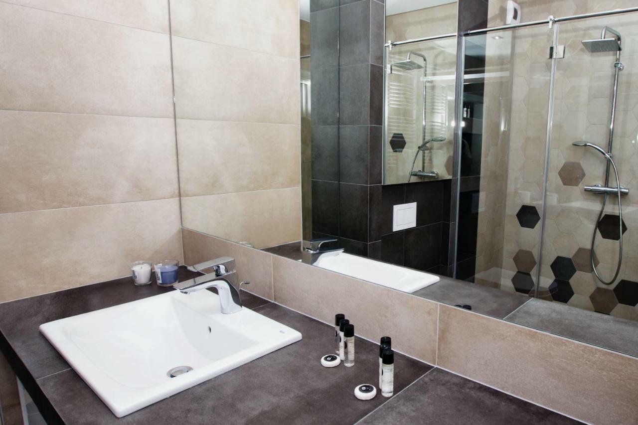 Apartament "Park Lotnikow" Kraków Exteriör bild